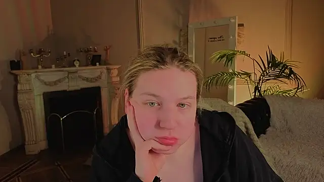 Jes Solar online show from 02.04.26