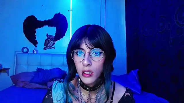 goth minerva online show from 09.10.25