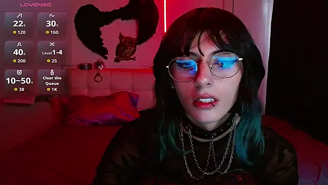 goth minerva online show from 09.16.25