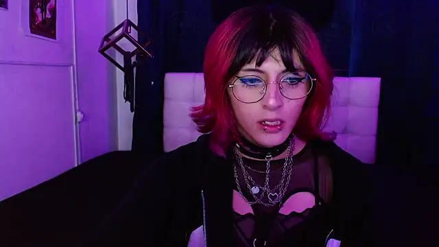 goth minerva online show from 10.18.25