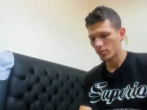 Snapshot of kevinkewman chatting on 09.25.25 kevinkewman online show from 09.25.25