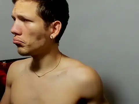 Snapshot of kevinkewman chatting on 10.29.25 kevinkewman online show from 10.29.25