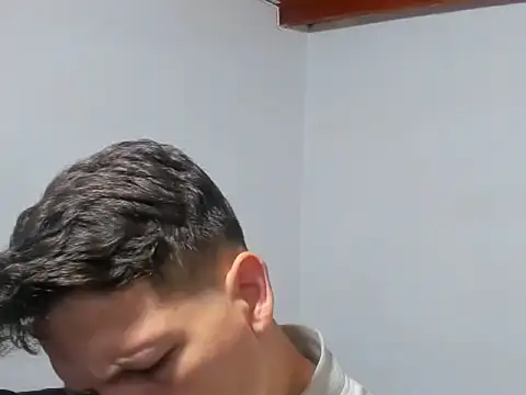 kevinkewman online show from 12.04.25