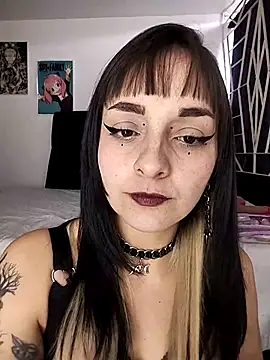 KARINNA  RAVEN online show from 03.27.26