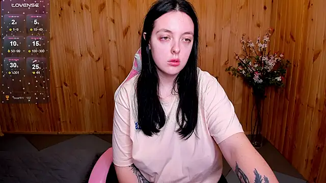 Soffia XO online show from 03.20.25