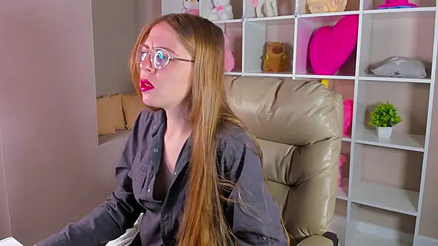 Snapshot of Joann_Shermann chatting on 09.21.25 Joann Shermann online show from 09.21.25