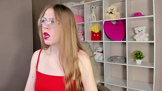 Snapshot of Joann_Shermann chatting on 10.16.25 Joann Shermann online show from 10.16.25