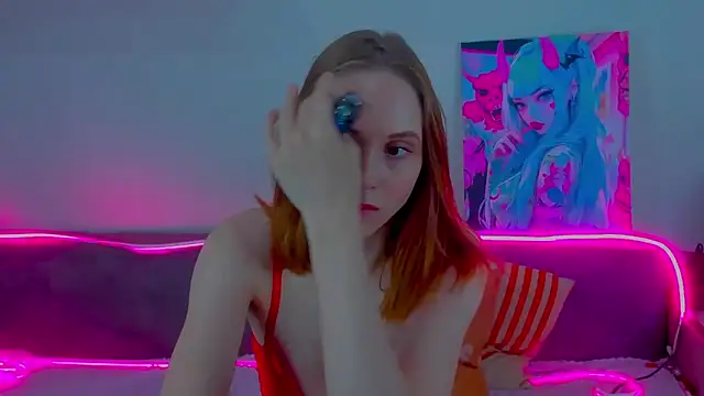 Snapshot of Gina_lovelyy chatting on 09.09.25 Gina lovelyy online show from 09.09.25