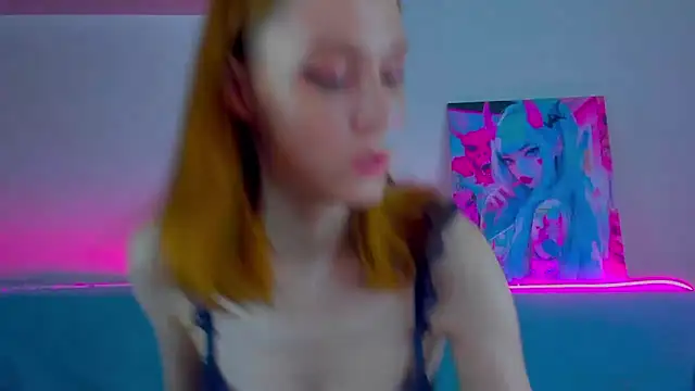 Snapshot of Gina_lovelyy chatting on 09.27.25 Gina lovelyy online show from 09.27.25