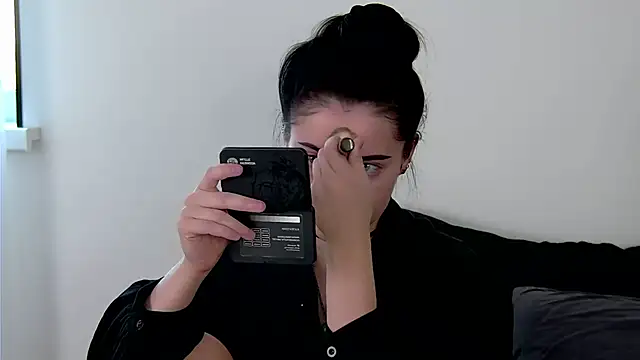 AshleyD  online show from 05.21.26