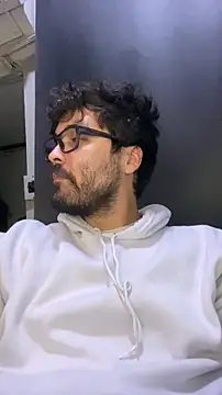 Freakydrag online show from 11.13.25