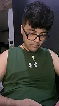 Freakydrag online show from 11.18.25