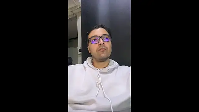 Freakydrag online show from 11.19.25