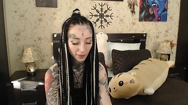 Snapshot of Velvetbat chatting on 03.20.25 Velvetbat online show from 03.20.25