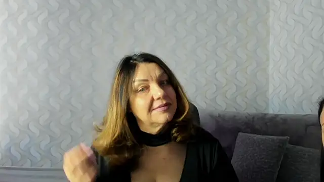 Snapshot of Nika_Light chatting on 03.20.25 Nika Light online show from 03.20.25