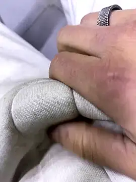 Snapshot of giyasbvnghkgkfk chatting on 01.15.26 giyasbvnghkgkfk online show from 01.15.26