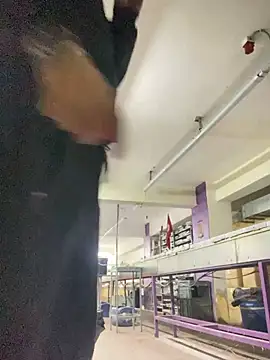 Snapshot of giyasbvnghkgkfk chatting on 04.15.26 giyasbvnghkgkfk online show from 04.15.26