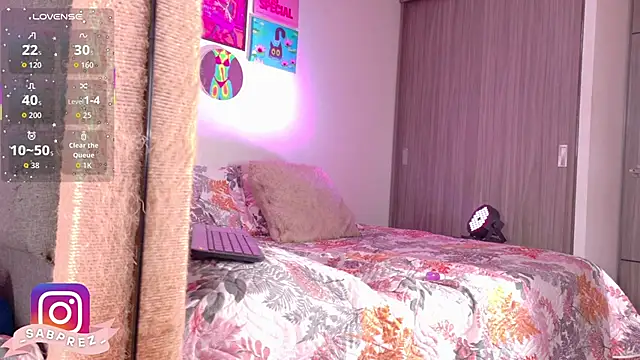 Snapshot of mady_malkovax chatting on 09.20.25 mady malkovax online show from 09.20.25