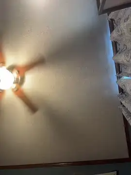 Snapshot of kushdoll99 chatting on 11.02.25 kushdoll99 online show from 11.02.25