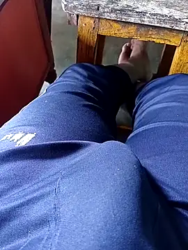 A-1PLAYBOY0 online show from 09.18.25