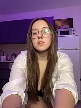 Vviikkssiikk online show from 10.15.25