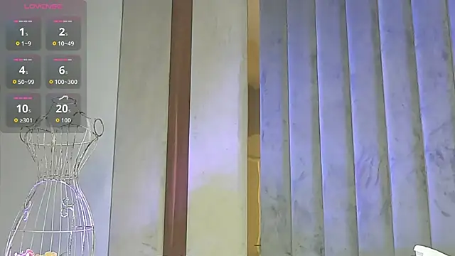 Sophie Maeve online show from 09.23.25