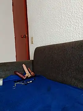 Snapshot of dulcewitch chatting on 10.04.25 dulcewitch online show from 10.04.25