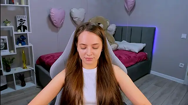 MelanieAlves online show from 03.25.26