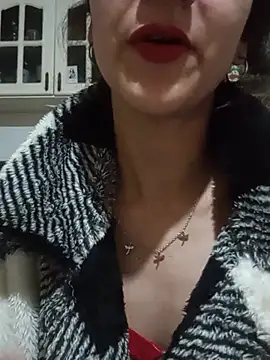 Snapshot of Camilitah chatting on 07.18.26 Camilitah online show from 07.18.26
