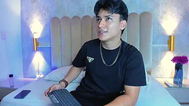 THE LITTLE LIAM online show from 12.05.25