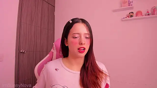 ImBunnyNova online show from 05.21.26