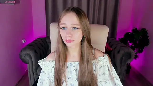 Amy Waynee online show from 10.19.25