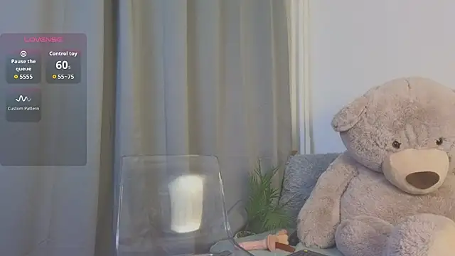 MellisaKim online show from 10.27.25