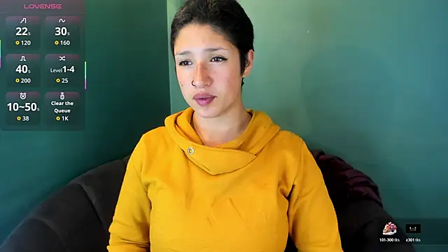 Elaine87  online show from 11.14.25