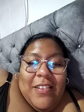 Snapshot of sheila_ro chatting on 04.01.26 sheila ro online show from 04.01.26