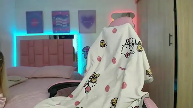 lunesweet online show from 09.27.25