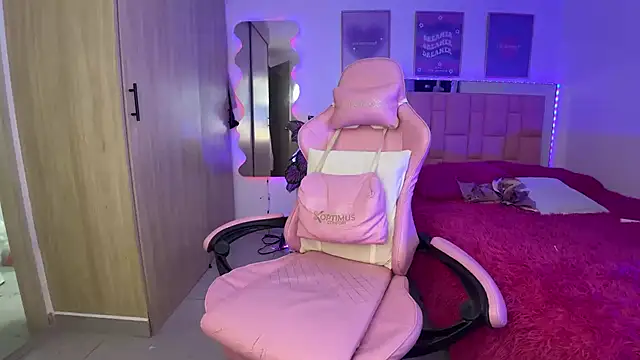 lunesweet online show from 01.08.26