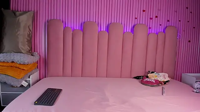 AgataDoll online show from 09.18.25