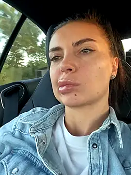 Snapshot of Anna_Nobel chatting on 09.22.25 Anna Nobel online show from 09.22.25