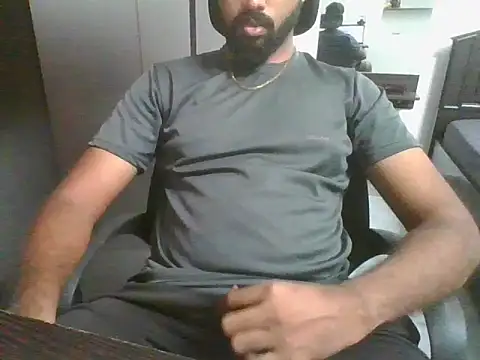 lovelyakash69 online show from 10.14.25