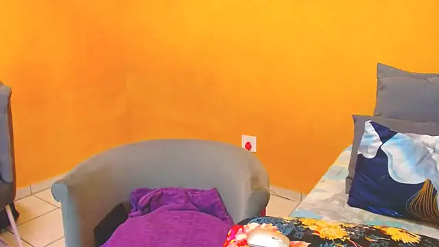 Snapshot of SMALLBOOBSXX chatting on 03.11.26 SMALLBOOBSXX online show from 03.11.26