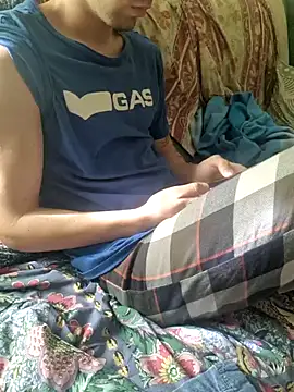 Snapshot of tipetto06 chatting on 10.03.25 tipetto06 online show from 10.03.25