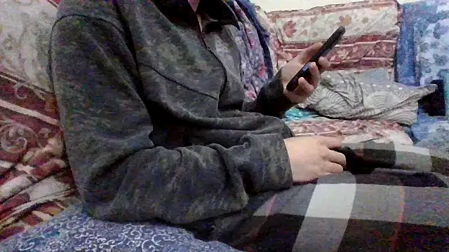 Snapshot of tipetto06 chatting on 10.25.25 tipetto06 online show from 10.25.25