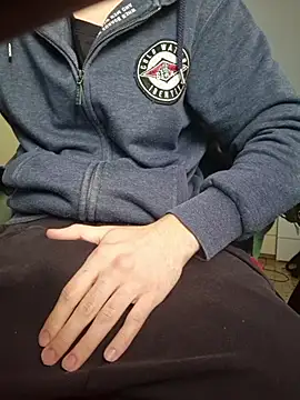 Snapshot of tipetto06 chatting on 11.03.25 tipetto06 online show from 11.03.25