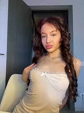 m1ssmalii online show from 03.21.25