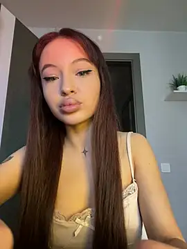 m1ssmalii online show from 03.22.25