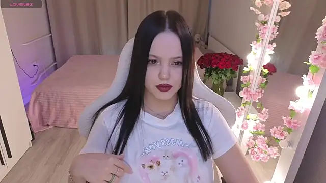 Betty  Davvis online show from 01.13.26