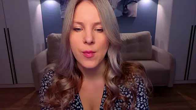 MelanieBennett online show from 03.30.26