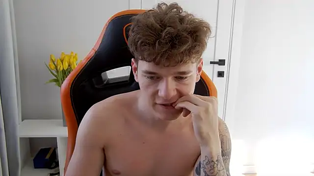 DanyDavis online show from 03.14.26