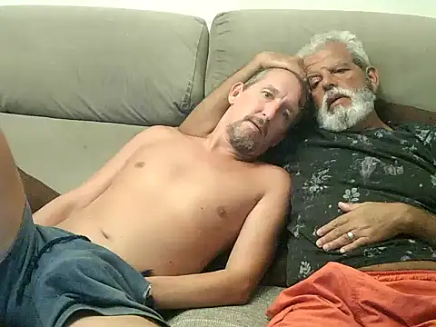 Snapshot of CasalcwBR chatting on 04.07.26 CasalcwBR online show from 04.07.26